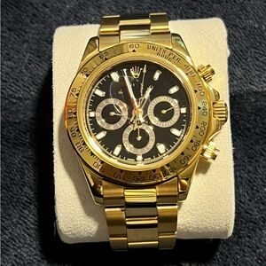 Daytona Gold and Black Chronograph Wristwatch